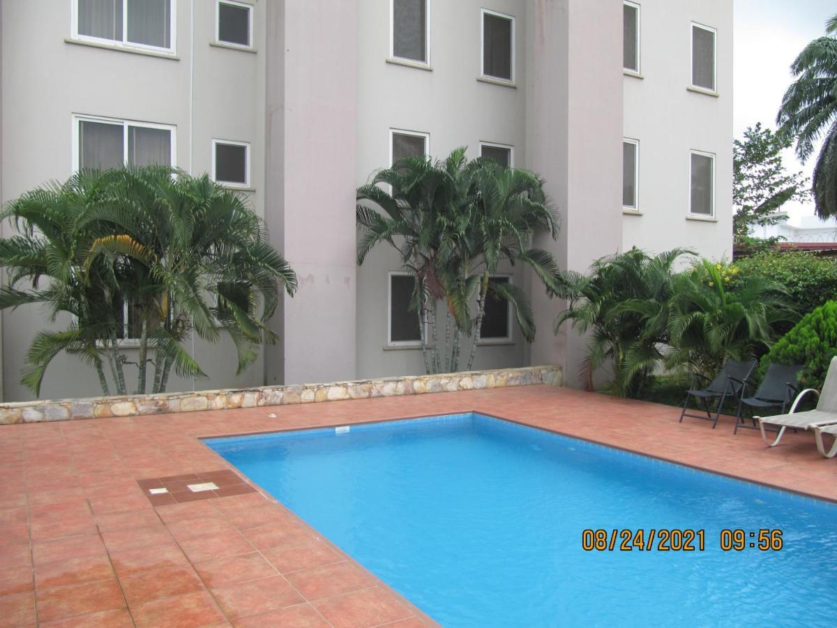 Bertha'S Court D-Plus Apartments Dzorwulu Exterior foto